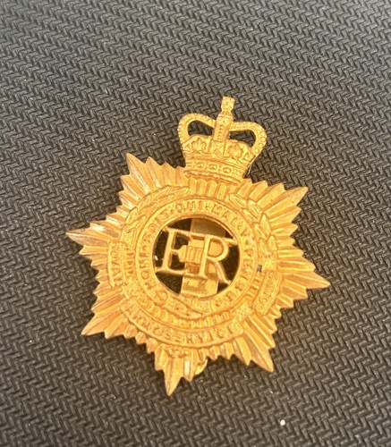 Genuine queen elizabeth - queen,