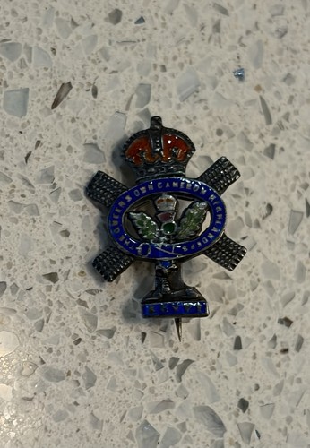 Silver enamel queens own - &,