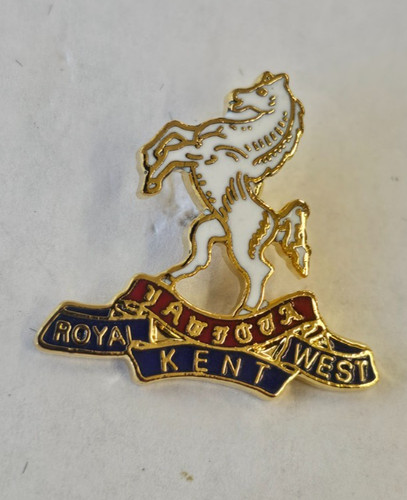 Lapel badge queen own - lapel, royal